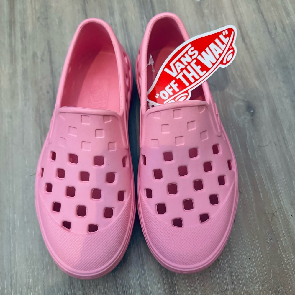 VANS Slip on Trk. NWT